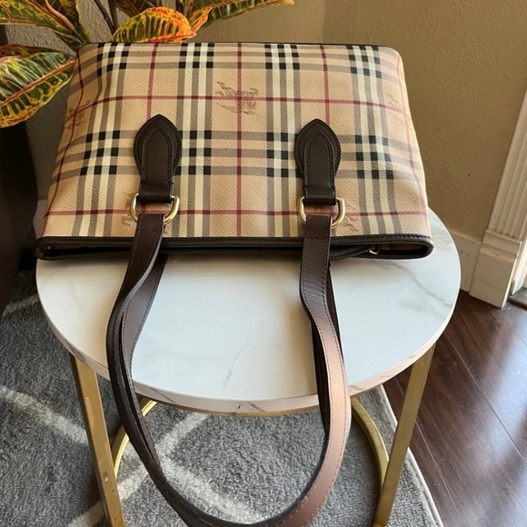 🔹️ BURBERRY🔹️ Vintage shoulder BAG (REPLACEMENT STRAPS) ✨️🤎 - Picture 7 of 14